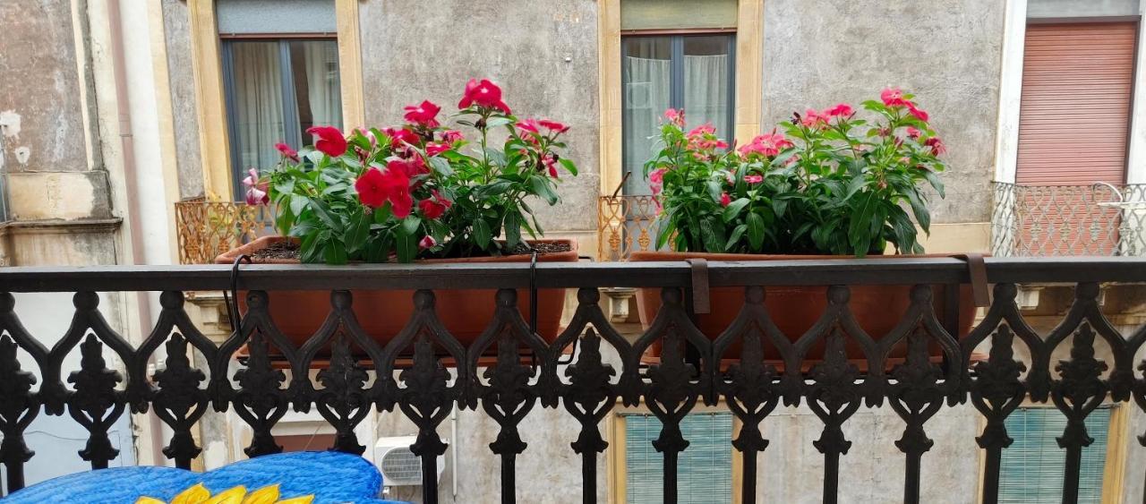 Appartamento A Centro Storico Di Catania Bagian luar foto